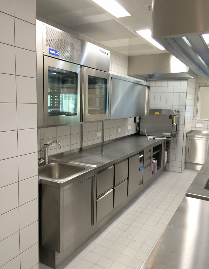 gekühlter Wandhängeschrank